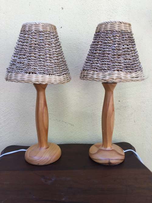 STUNNING PAIR OF PINE BEDSIDE LAMPS WITH WICKER SHADES