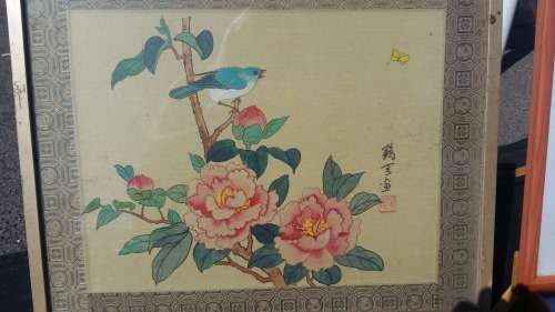 Beautiful Vintage Chinese Silk Painting Signed and stamped 42cm x 32.5cm