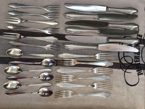 WOW !!!! A BEAUTIFUL BOXED SET OF WELLNER GERMAN SILVER PLATE CUTLERY 1930,s all clearly marked