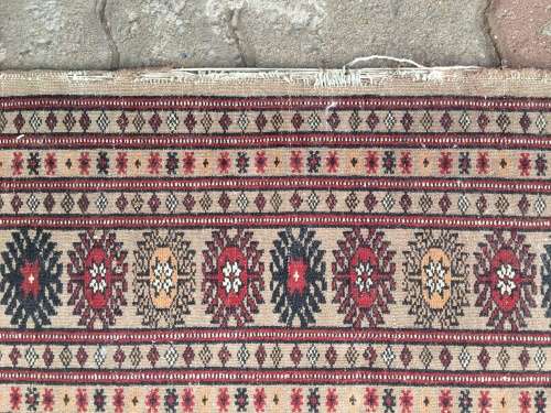 WELL WORN GENUINE WOOL HAND KNOTTED BOKHARA PERSIAN CARPET 1540 X 1250mm