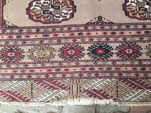 WELL WORN GENUINE WOOL HAND KNOTTED BOKHARA PERSIAN CARPET 1540 X 1250mm