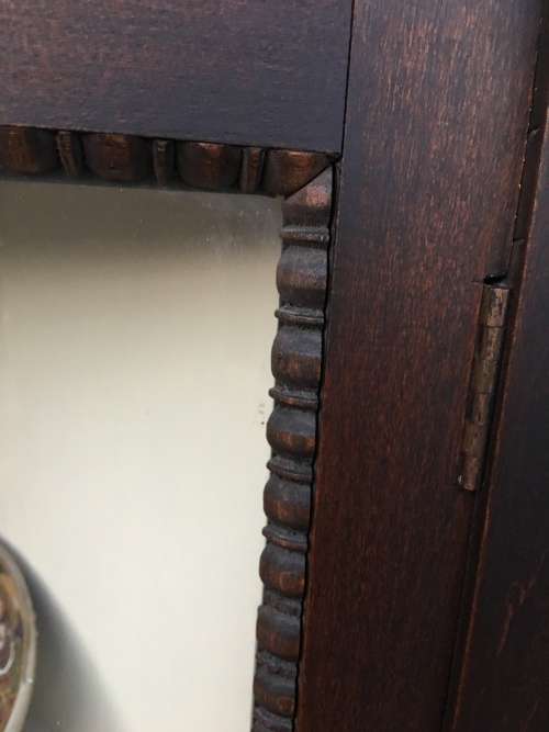 WOW !!!! A BEAUTIFUL ANTIQUE MAHOGANY WALL MOUNTED CORNER DISPLAY CABINET