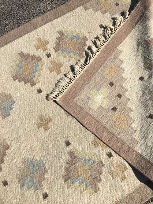 GORGEOUS NEUTRAL TONES  KELIM PERSIAN CARPET 1870 x 1400mm