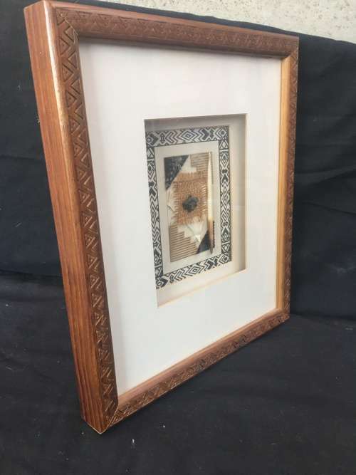 STUNNING FRAMED BOXED AFRICAN ARTWORK WITH A WATER BUFFALO