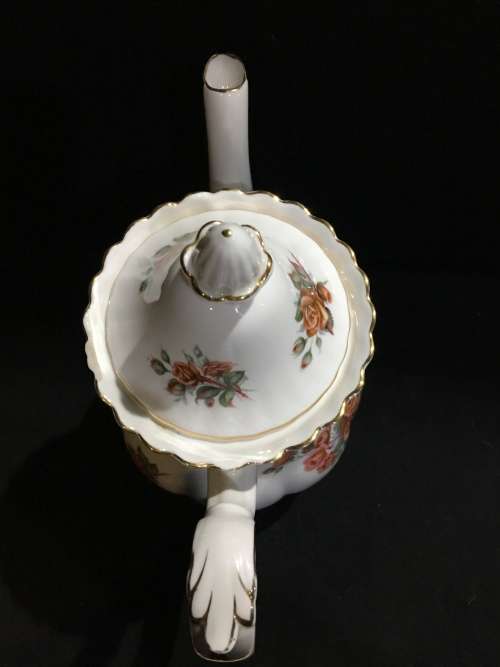 Royal Albert Bone China " Centennial rose " coffee pot