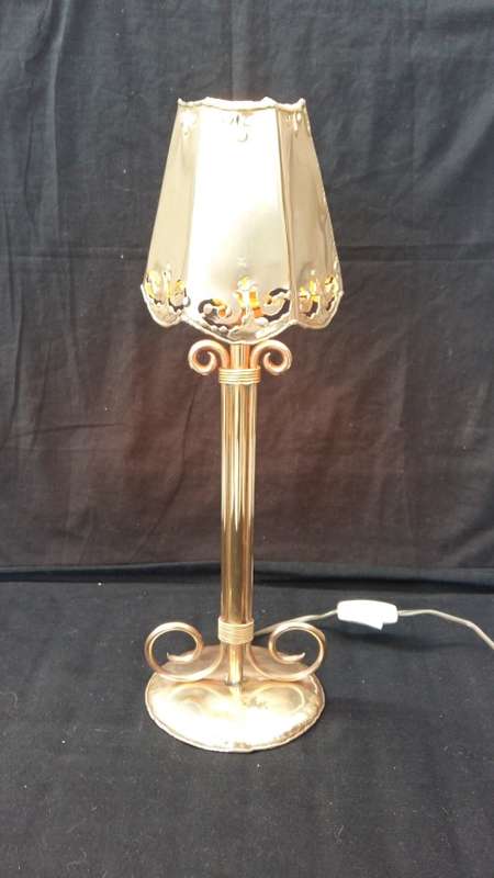 Wow!!! Stunning Vintage Art Genuine Solid Brass Lamp and solid brass lamp shade . 45 cm High