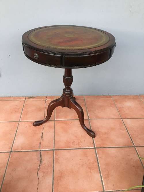 WOW !!!!! EXQUISITE ANTIQUE LEATHER INLAID 3 DRAWER DRUM TOP TABLE
