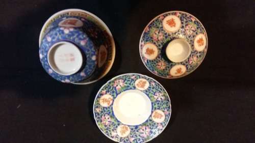 Vintage Chinese Rice/soup bowl with lid and saucer, absolutely beautiful.