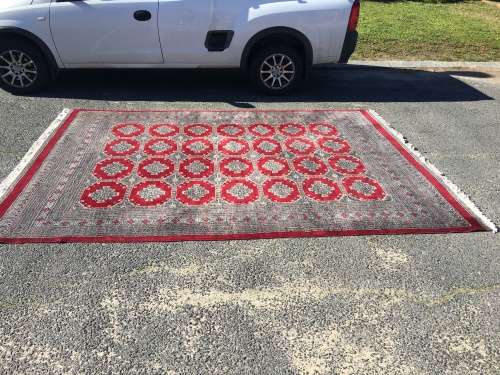 STUNNING !!!  LARGE PURE WOOL HAND MADE MORI BOKHARA PERSIAN CARPET 3040 X 2140mm