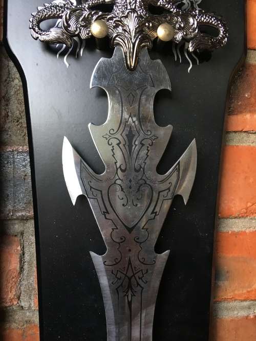 WOW !! STUNNING DISPLAY SWORD ON A HANGING WOODEN BASE