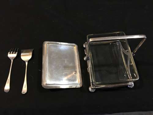 WOW !! FANTASTIC VINTAGE SILVER PLATED CAVIAR BOWL WITH THE ACCOMPANYING SERVING SPOON AND FORK