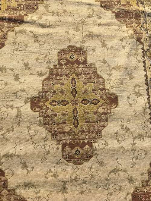 GORGEOUS BEIGE PERSIAN STYLE CARPET 2180 X 1450mm