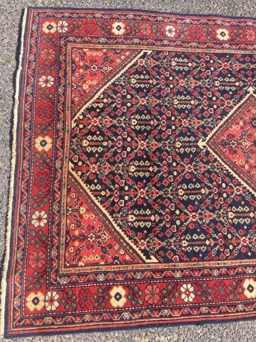 WOW !!!! GORGEOUS PURE WOOL MALAYER PERSIAN CARPET 2000 X 1300mm