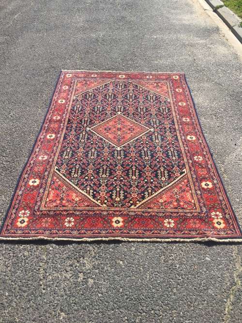 WOW !!!! GORGEOUS PURE WOOL MALAYER PERSIAN CARPET 2000 X 1300mm