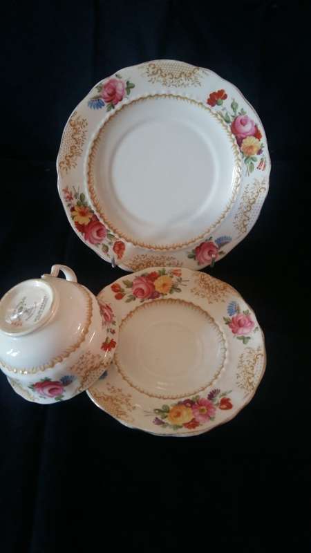 Stunning Antique Radfords Trio (Fenton) Stoke On Trent Reg no: 685357 Made In england