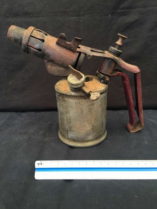 WOW!!! VINTAGE APEX PARAFFIN BLOW TORCH