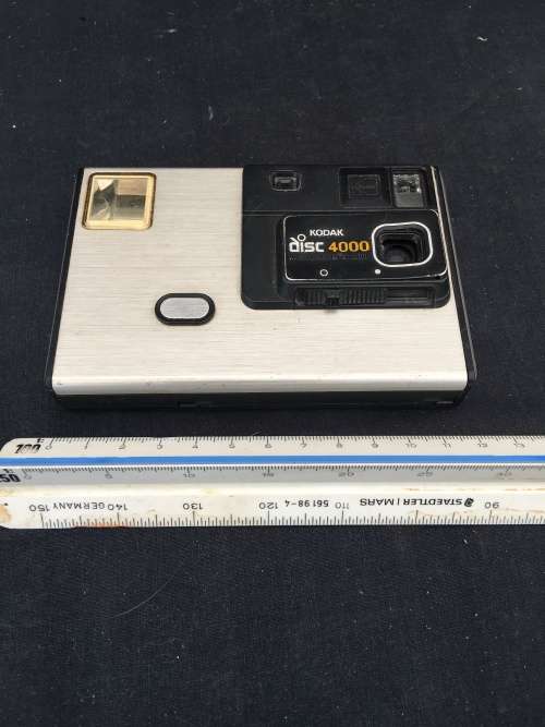 WOW !!! VINTAGE KODAK DISC 4000 CAMERA