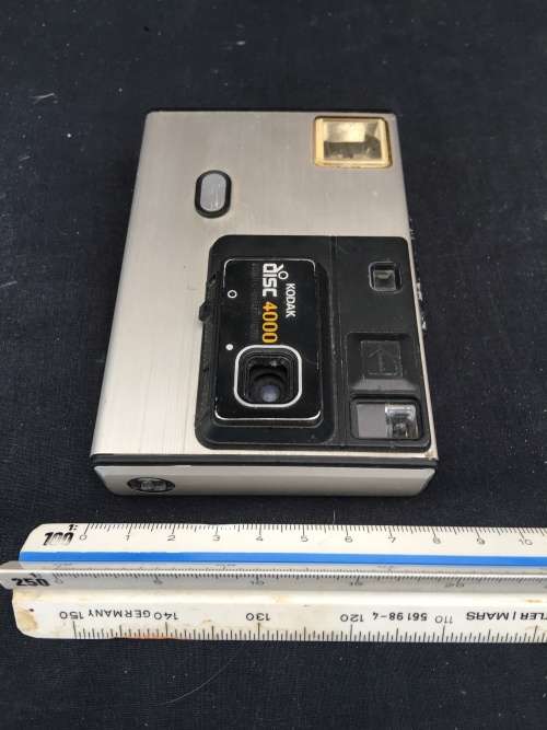 WOW !!! VINTAGE KODAK DISC 4000 CAMERA