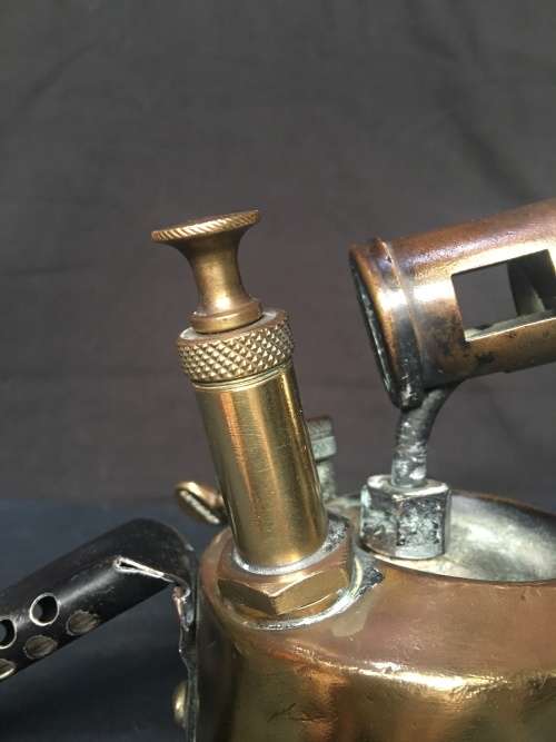A VINTAGE BRASS PRIMUS BURNER No 630 MADE IN SWEDEN in outstanding condition