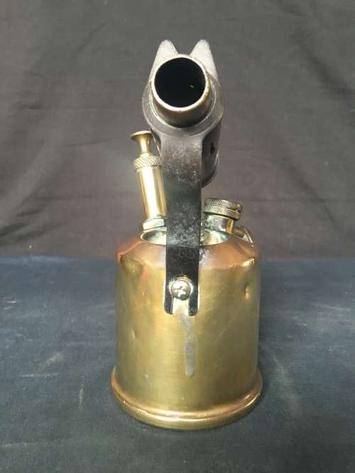 A VINTAGE BRASS PRIMUS BURNER No 630 MADE IN SWEDEN in outstanding condition