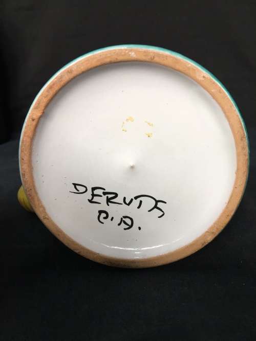 A VINTAGE HIGHLY COLLECTIBLE ITALIAN DERULA CERAMICS COFFEE MUG