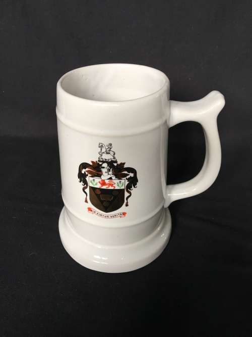 A LOVELY BEER TANKARD FROM RHODES UNIVERSITY BRANDED WITH THEIR LOGO/ MOTTO