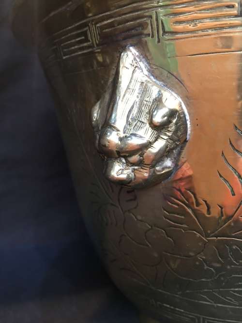 WOW !!! ABSOLUTELY STUNNING LARGE CHINESE SOLID BRASS VASE / PLANTER WITH MARKINGS