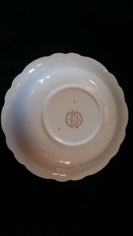 Beautiful Vintage James Kent Longton Pompadour Reg: No 846345 Porridge Bowl. No 6