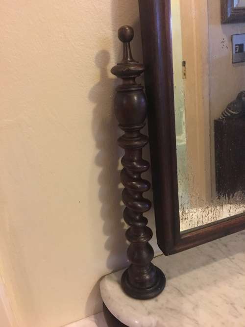 WOW !!! LATE 1800's VICTORIAN MARBLE TOP MAHOGANY SHAVING MIRROR WITH BARLEY TWIST SUPPORTS