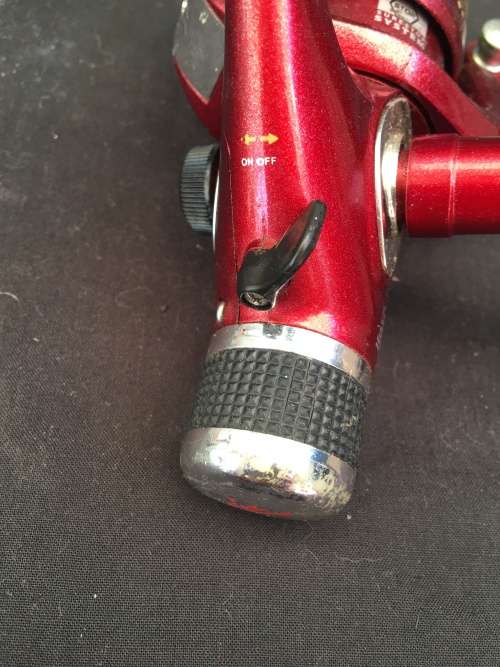 WOW !! SURECATCH HOTR 30 FISHING REEL IN EXCELLENT WORKING CONDITION
