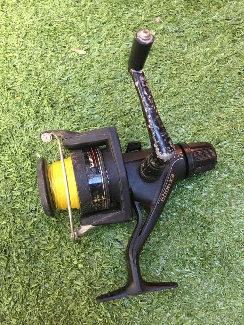 WOW !! SHIMANO EX 4000 DYNA BALANCE SPINNING FISHING REEL IN A USED BUT WORKING CONDITION