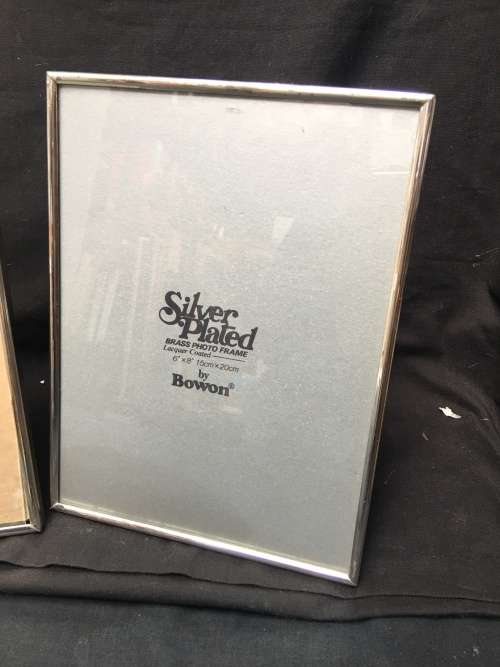 STUNNING PAIR OF BOWON SILVER PLATED PORTRAIT PICTURE FRAME COMPLETE WITH THE GLASS bid per frame