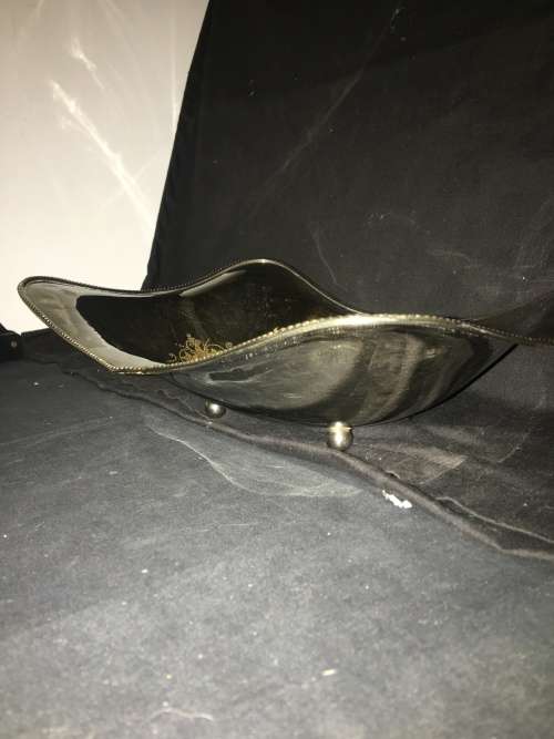 STUNNING HEAVY ANTIQUE SILVER PLATE TABLE CENTRE PIECE BOWL ON BUN FEET WITH ORNATE DETAILING