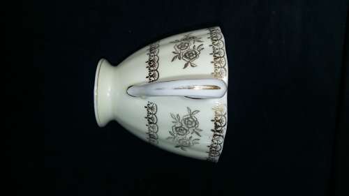 RARE !! Beautiful Antique 1920s Colclough White and Gold, Roses and Lace, Tea Cup, with markings.