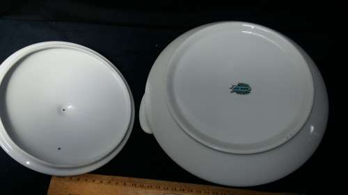 Beautiful Vintage Porcelain Lara-Ware Posy Design. 2Lt Soup Tureen with Lid and marked.