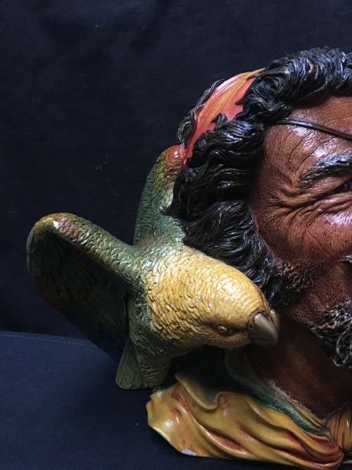 STUNNING VINTAGE "BOSSONS" CHALKWARE FIGURAL WALL HANGING PIRATE WITH PARROT TITLED BUCCANEER 1964