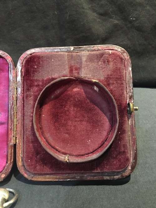 HALLMARKED BIRMINGHAM STERLING SILVER GOLIATH POCKET WATCH CASE BY SYNYER & BEDDOES 1918 marked