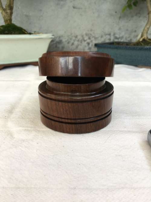 STUNNING VINTAGE STINKWOOD HANDMADE LIDDED TOBACCO JAR OR TRINKET JAR