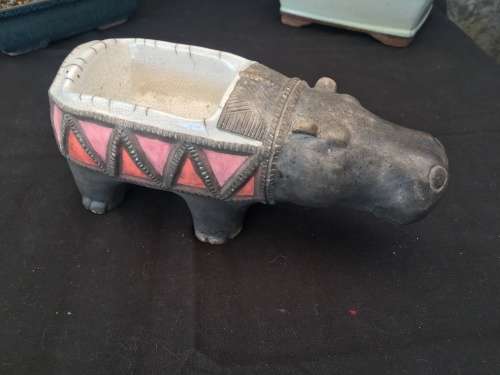 WOW !!!! STUNNING GLAZED PORCELAIN HIPPOPOTAMUS TRINKET DISH BY PORCUPINE CERAMICS