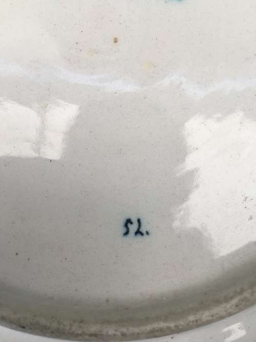 WOW !!! VERY RARE WILHELMINA DELFT WALL PLATE WITH THE COAT OF ARMS DATED TO 1923 HIGHLY COLLECTIBLE