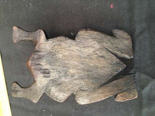 WOW !!! FANTASTIC VINTAGE HAND CARVED WOODEN FROG ORNAMENT