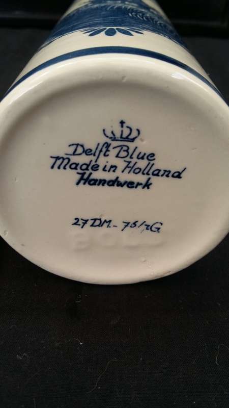Rare Vintage Delft Blue Jonge Bols Dubbelgestookte Graanjenever, Dutch Official Gin Bottle.