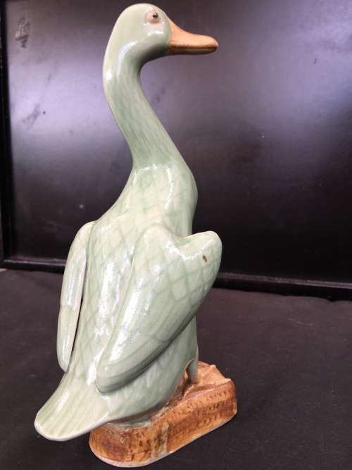 WOW !!!! ABSOLUTELY STUNNING RARE CHINESE CELADON GLAZED PORCELAIN DUCK