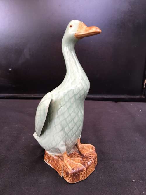 WOW !!!! ABSOLUTELY STUNNING RARE CHINESE CELADON GLAZED PORCELAIN DUCK
