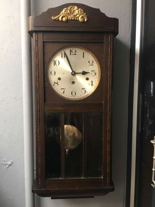 WOW !!! STUNNING LARGE OLD OAK CASED KIENZLE WALL CLOCK BY AMERICAN SWISS WATCH COMPANY CAPE TOWN