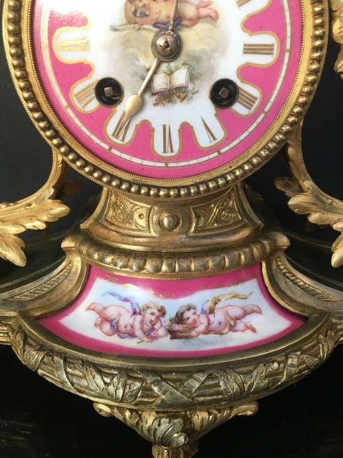 JAPY FRERES ORIGINAL FRENCH 19th CENTURY BRONZE GILT MANTLE CLOCK WITH GARNITURES
