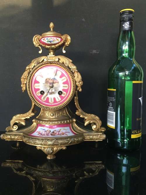 JAPY FRERES ORIGINAL FRENCH 19th CENTURY BRONZE GILT MANTLE CLOCK WITH GARNITURES