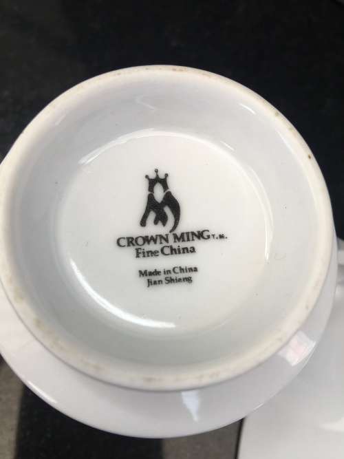 Stunning Vintage Crown Ming Fine China - Jian Shiang- Porcelain Tea Cup and Saucer.