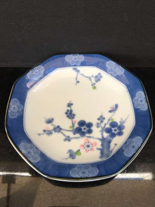 Beautiful Collectible Vintage Japanese porcelain Dish,Blue and White with pink and lime. signed