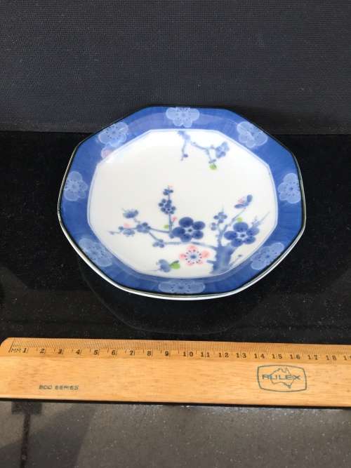 Beautiful Collectible Vintage Japanese porcelain Dish,Blue and White with pink and lime. signed